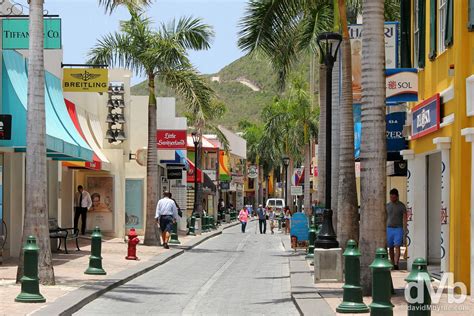 st maarten island stores